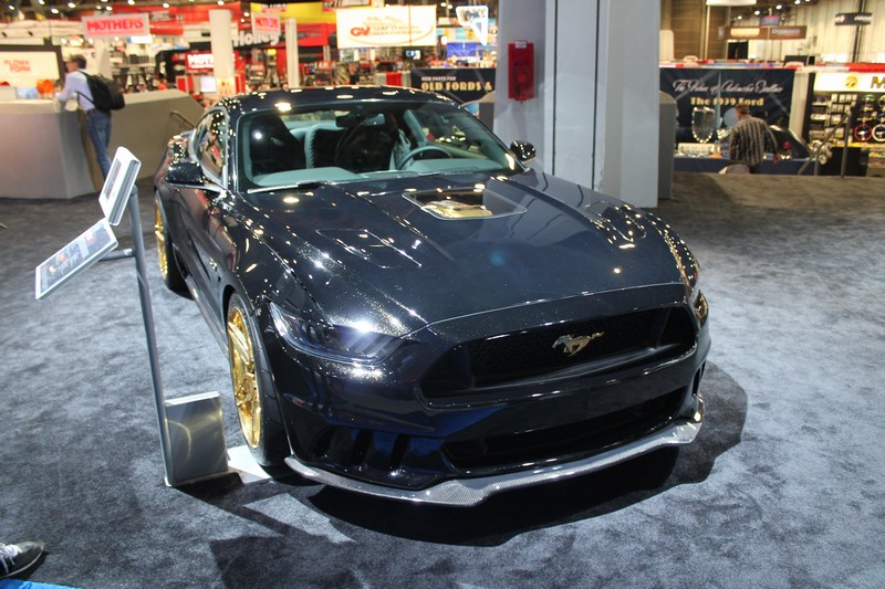 RW-Carbon-SEMA-Show-2014 (12)