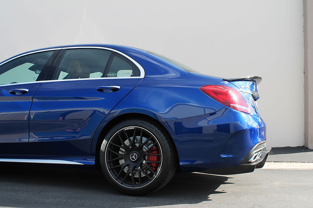 rw-carbon-fiber-mercedes-w205-c63s-amg-build-8